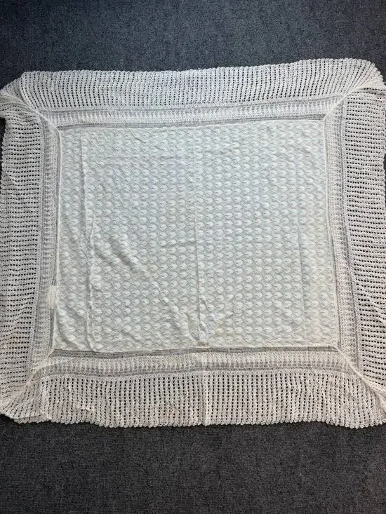 Vintage Hand Crafted White Lace Table Topper Doily 34x37 Dupont Orlon USA