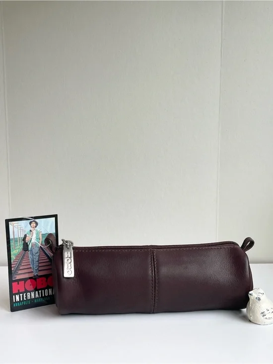 HOBO genuine Leather Cosmetic Case New With Tag 🏷️