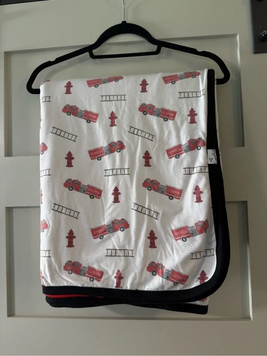 Copper Pearl Fire Truck Three-Layer Jumbo Quilt