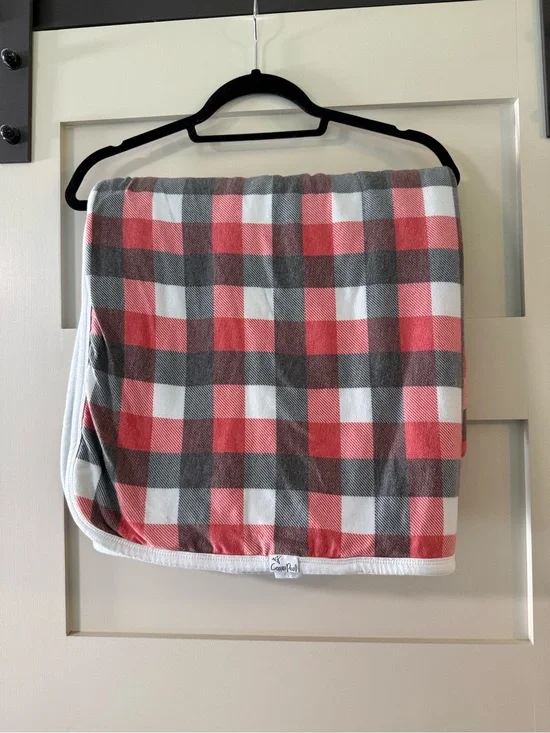 Copper Pearl Plaid Three-Layer Jumbo Quilt