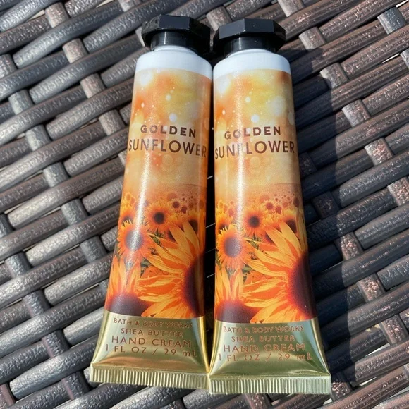 1- Golden Sunflower Hand Cream  🌻🌻🌻