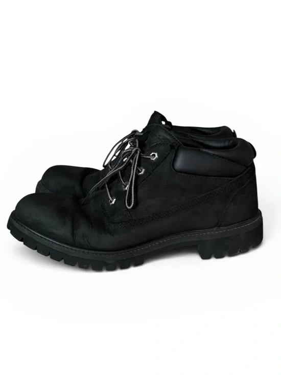 Timberland Men’s Black Leather Chukka Work Boots – Size 11