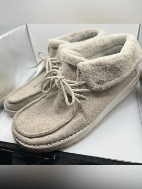 Hey Dude Men's Fawn/Taupe Shearling-Lined Chukka Sneakers