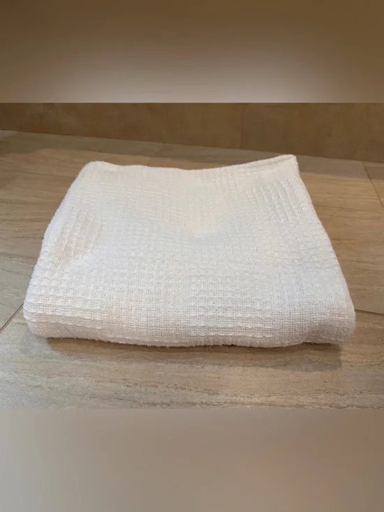 VTG 100% Cotton Loose Woven Blanket 93”x70” Twin White Summer Cottage Throw