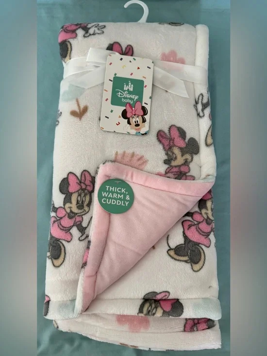 Disney Baby Minnie Mouse Pink and White Baby Blanket