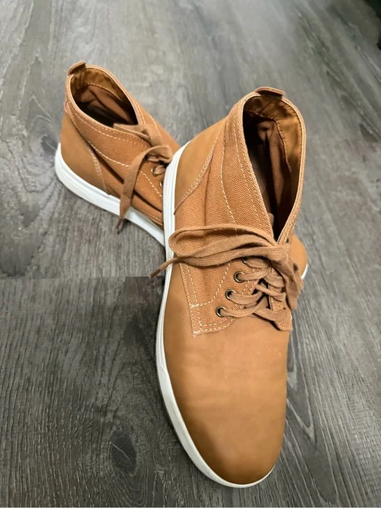 Men's Casual High-Top Sneakers in Cognac Brown