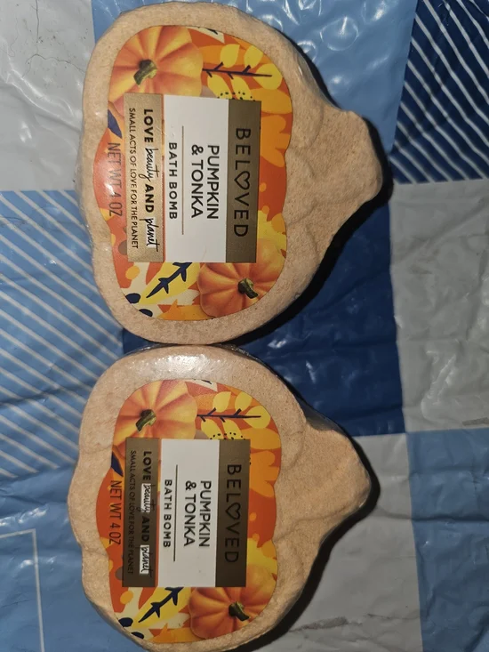 Pumpkin & Tonka Bath Bomb - Orange