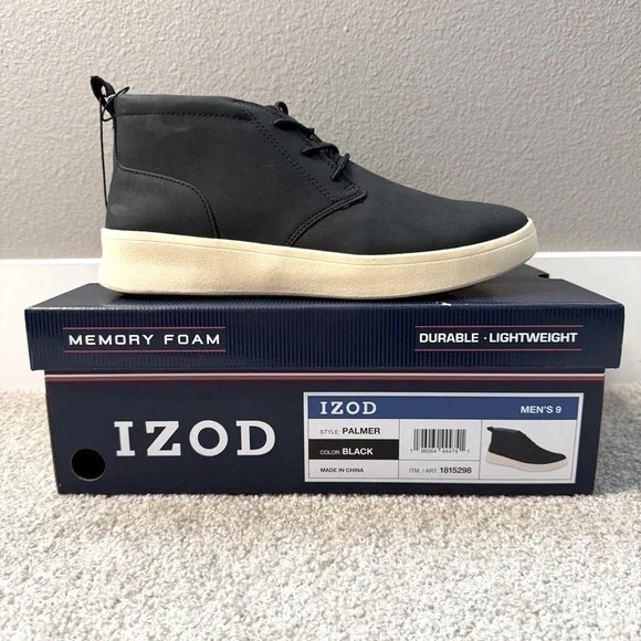 NWB IZOD men’s Palmer black/ cream chukka shoes size 9