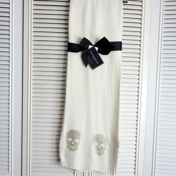 NWT Quiet Luxury Acrylic Off-White Knitted Throw Blanket Gold Rhinestone Skulls