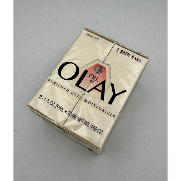 Vintage 1990 Oil of Olay White Bath Bars Sealed 2-Pack 4.75oz Prop Collector