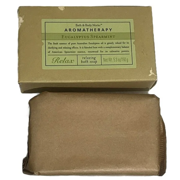 Bath Body Works Aromatherapy Eucalyptus Spearmint Relaxing‎ Bath Soap 5.3 oz New