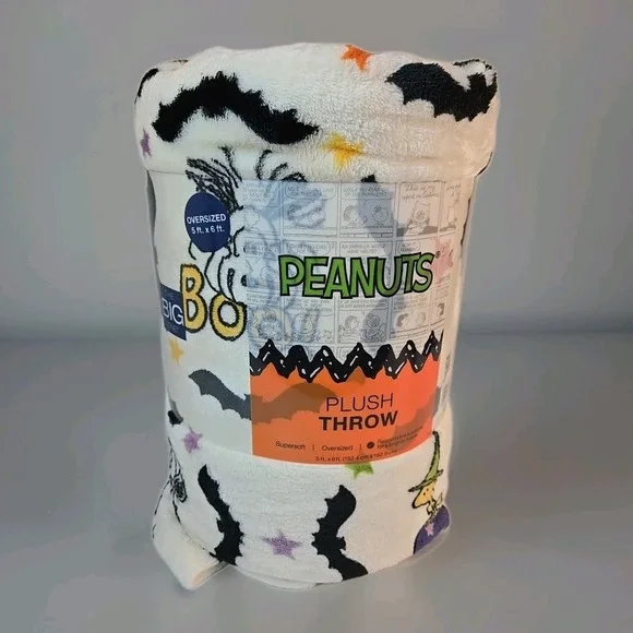 Peanuts Snoopy Halloween Plush Throw Blanket 5'‎ x 6' Oversized - The Big One
