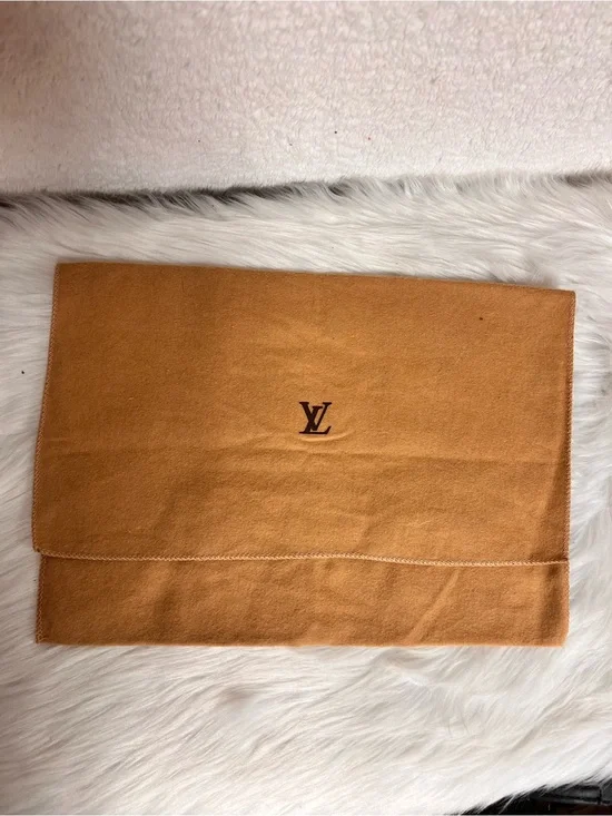 Louis Vuitton Tan Felt dust bag with Center LV Monogram