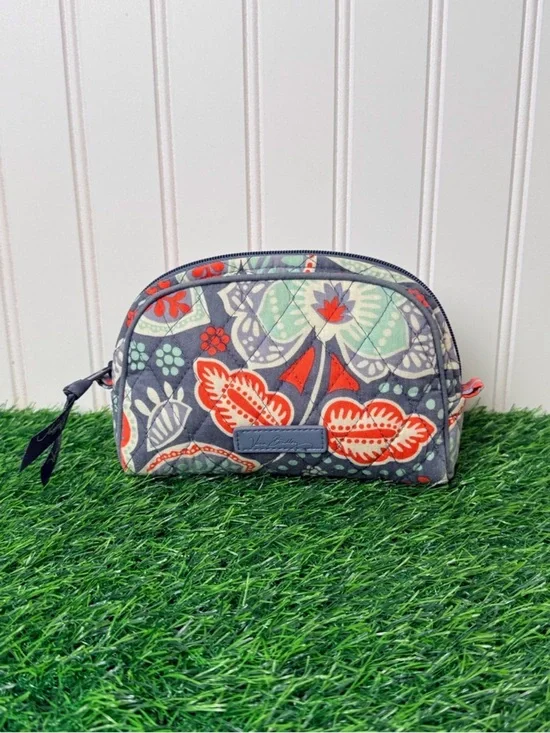 Vera Bradley Nomadic Floral Cosmetic Bag Gray/Red/Mint Lined Zip Closure GUC