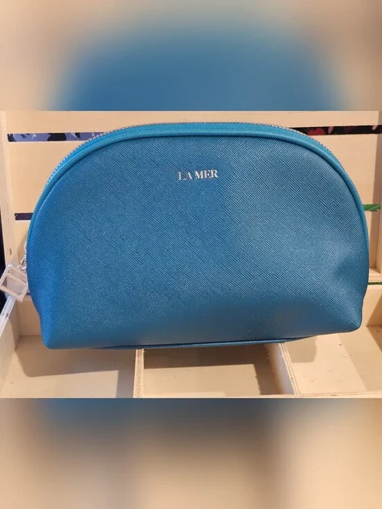 La Mer Turquoise Saffiano Textured Cosmetic Pouch NWOT