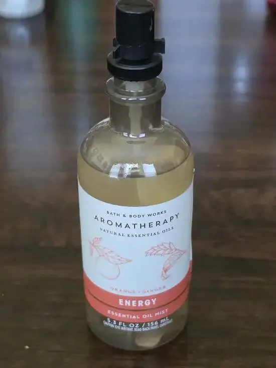 New Bath & Body Works Aromatherapy Energy Orange + Ginger Essential Oil Mist