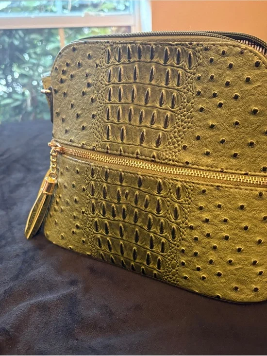 Olive Green Croc-Embossed Cosmetic Case with Gold Zip Pull