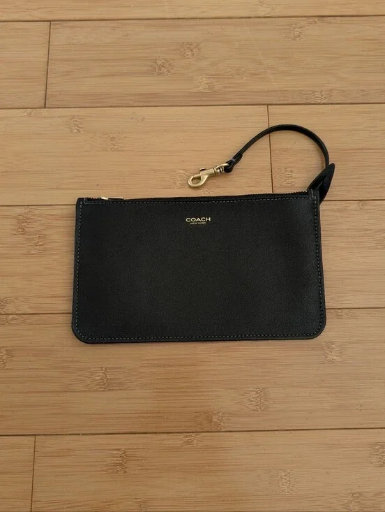 Coach New York Black Natural Grain Leather Zip Pouch