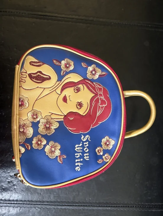 Rare Limited Edition Bésame Cosmetics Snow White 1937 collection makeup bag