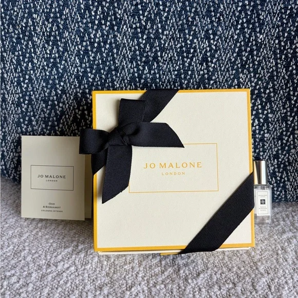 Jo Malone Hand Cream Gift Set plus free bonus samples