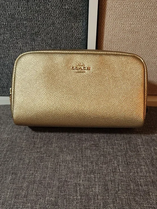 Coach Boxy Cosmetic Case