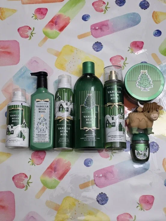 Bath & Body Works Vanilla Bean Noel Green 8 Piece Holiday Gift Set New RARE