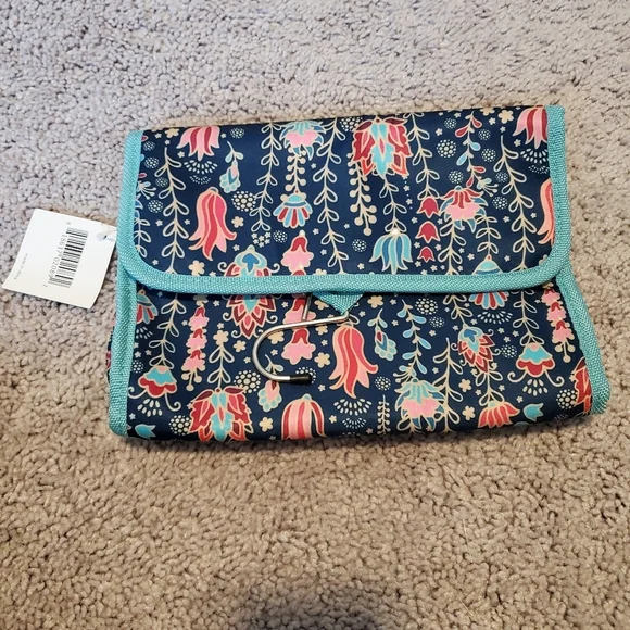 Macy's Floral Women's Hanging Travel Tolietry Bag New With Tag