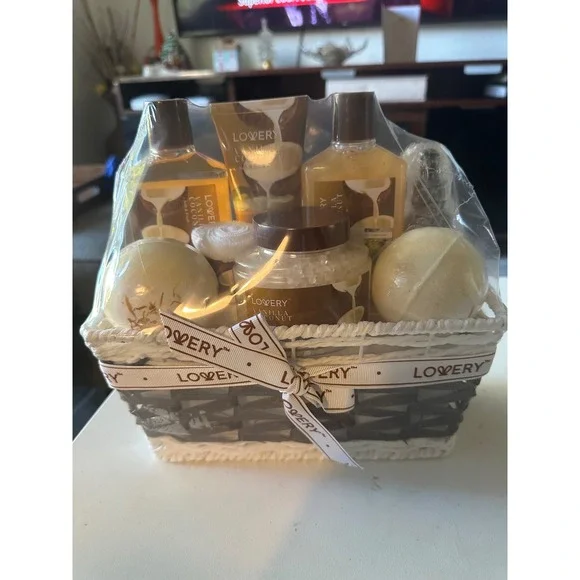 Lovery Vanilla Coconut Bath Set Gift Bubble Bath ShowerGel Body Scrub Bath Bombs