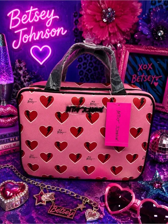 Betsey Johnson weekender cosmetics bag