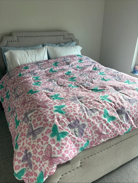 Juicy Couture LA Home - Butterfly Print Comforter - Pink, Teal & Purple