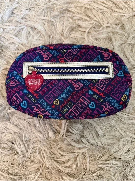 Coach Poppy Graffiti Colorful Cosmetic Case Bag Rare Retired Limited Edition