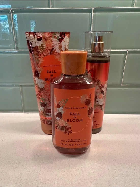 Bath and Body Works Fall In Bloom set