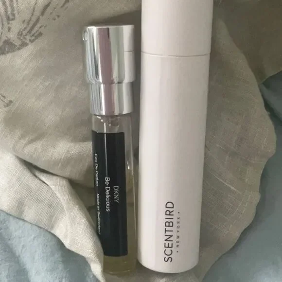 Genuine DKNY BE DELICIOUS Travel Size EDT Spray