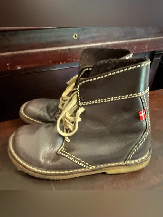 Duckfeet Faborg Euro size 44 Very dark grey