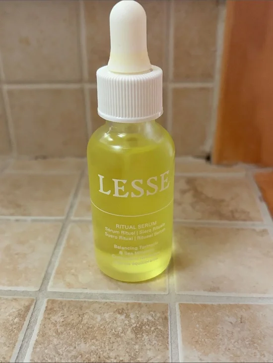 LESSE Ritual Serum - Like New!