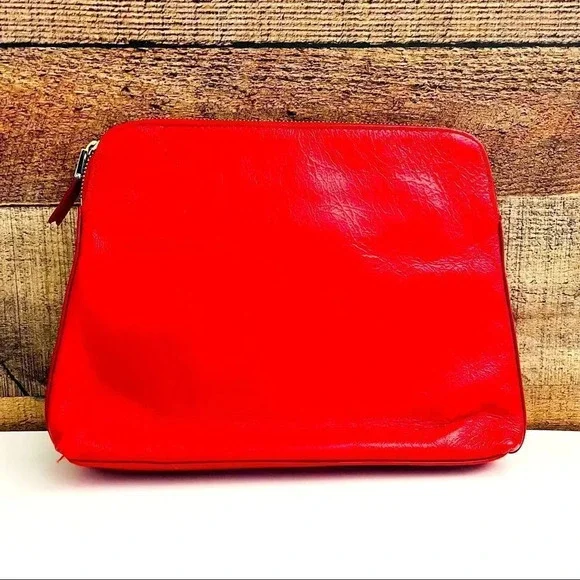 NWOT India Hicks Red Clutch Insider Cosmetic Bag - Red