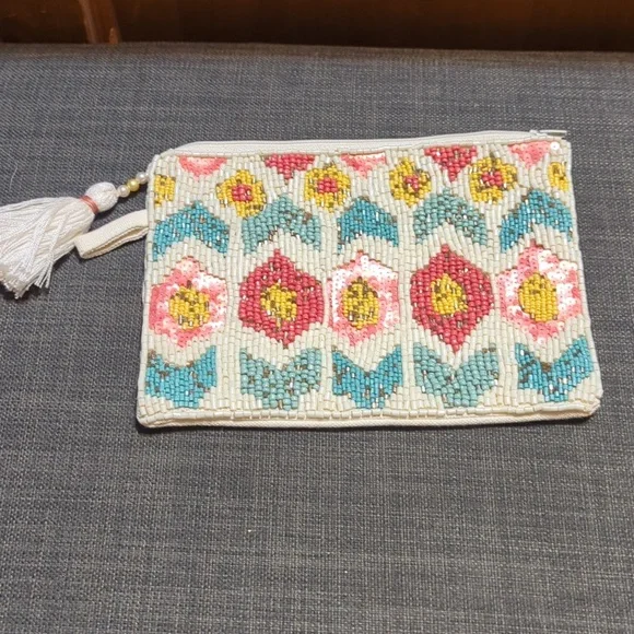 Beaded Aztec Floral‎ 8 inch Pouch Clutch Bag with Tassel Accent Small Purse