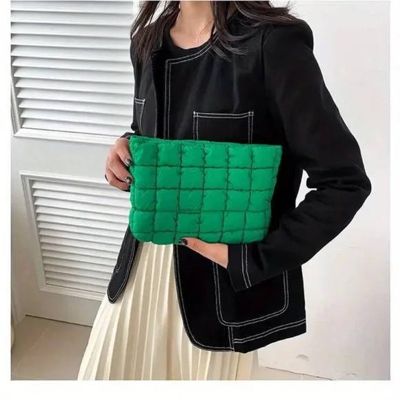 Kelly Green‎ Puffer Clutch Makeup Pouch - New