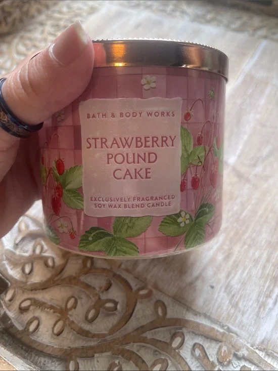 Bath & Body Works Strawberry Pound Cake Candle - Pink, Green