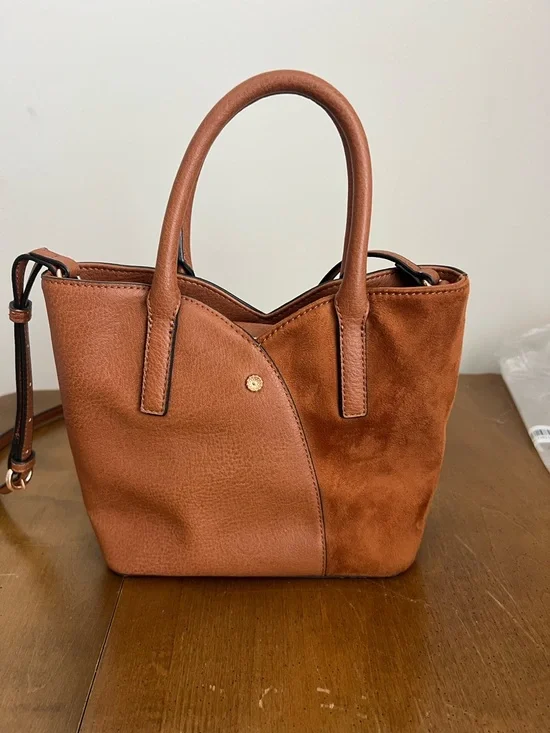 LC‎ Lauren Conrad Tulip Mini Crossbody Bag