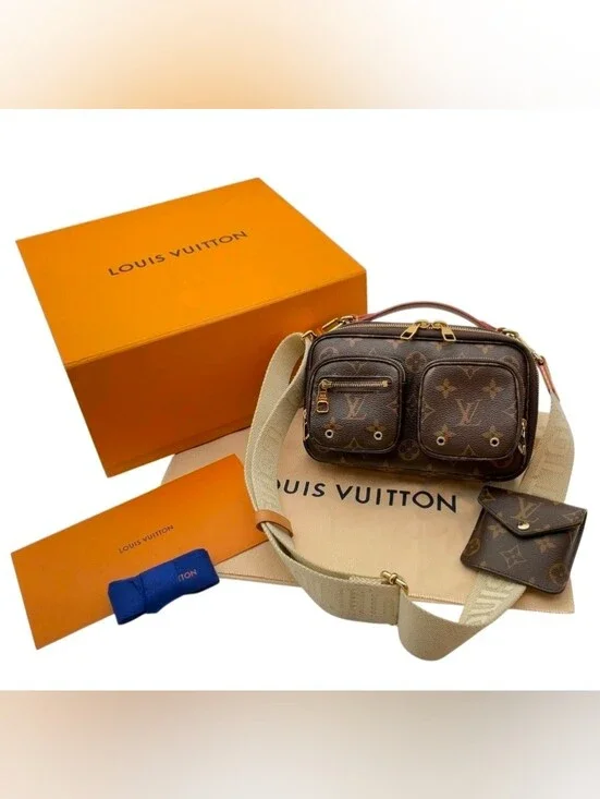 Louis vuitton Monogram Utility Crossbody M80446 W/Box/Dustbag/Strap/Coin pouch