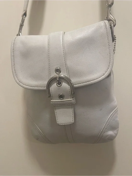 Y2k Coach SoHo Ivory swingpack Leather Crossbody Bag 🍒needs cleaning