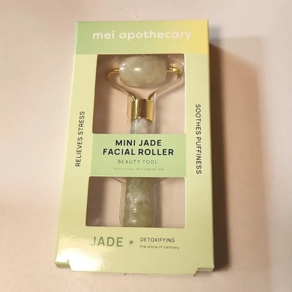Jade Facial Roller Mini NWT