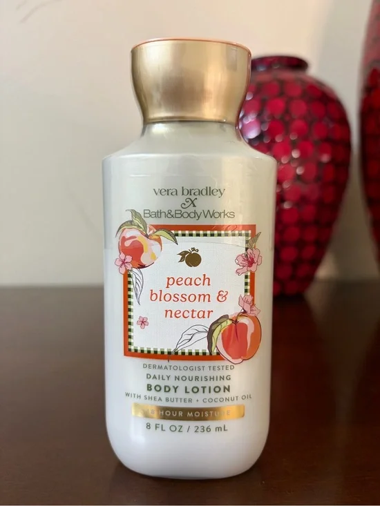 NWT Vera Bradley x Bath & Body Works Peach Blossom & Nectar Lotion 8oz