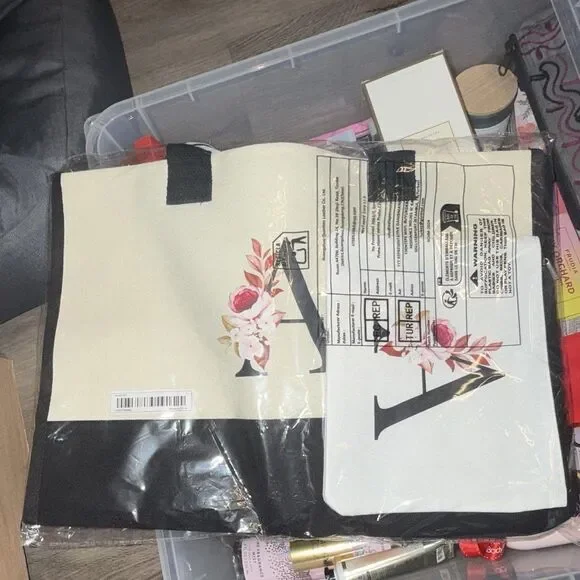 A tote bag
