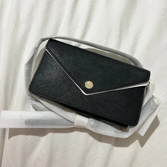 🏷 *NWT* MICHAEL KORS Jet Set Travel Black Leather Envelope Crossbody ✨🖤