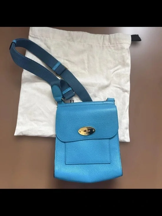 Mulberry Bright Blue Leather Crossbody with Gold Turn-Lock