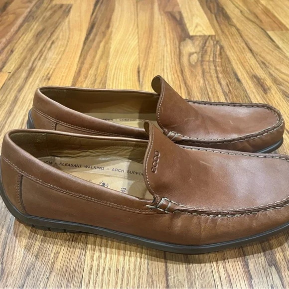 ECCO Brown Leather‎ Classic Slip On Loafer Shoes Men's Size 43 (9-9.5) US