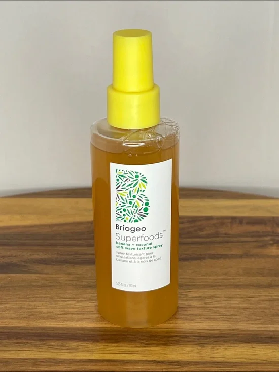 Briogeo Superfoods Banana + Coconut Texture Spray