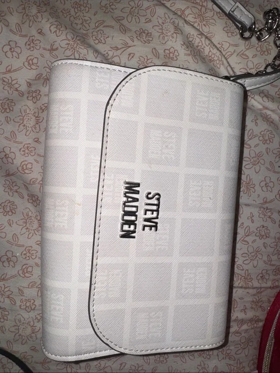 Steve Madden White Patterned Crossbody Wallet